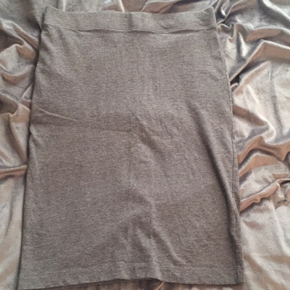 Gap grey skirt with zipper